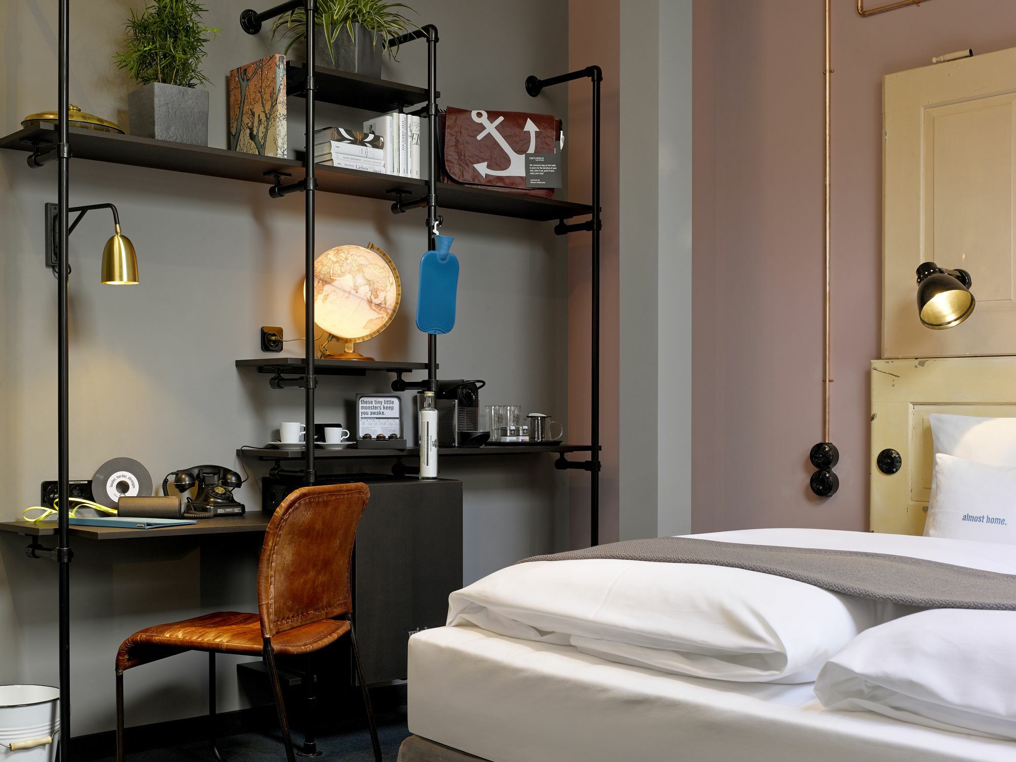 25Hours Hotel Altes Hafenamt Hamburg Zewnętrze zdjęcie